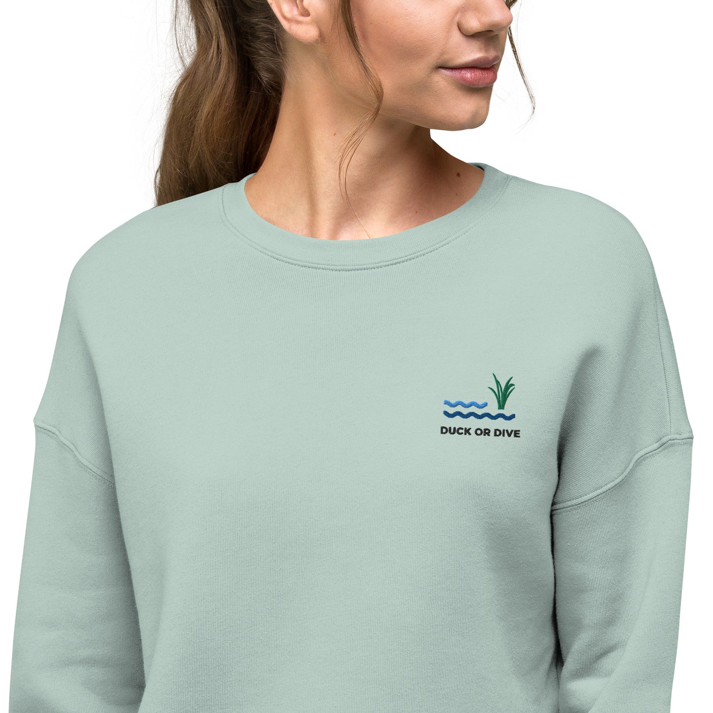 "Dive In to Adventure" Crop Sweatshirt